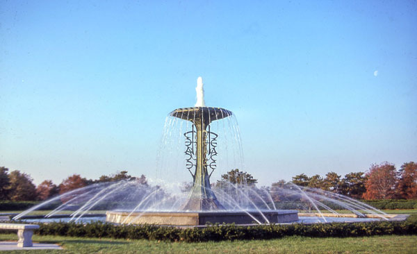 Garden of Peace, Pinelawn Memorial Park